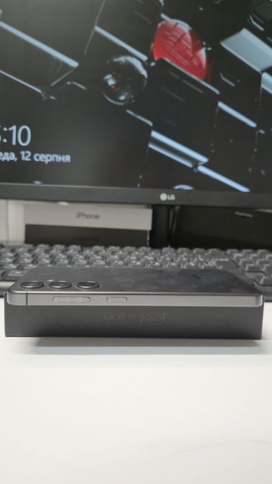 Samsung S24 8/256Gb, офіційний