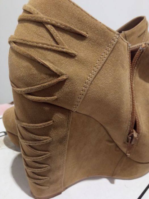 Buty półbuty botki platforma musztarda