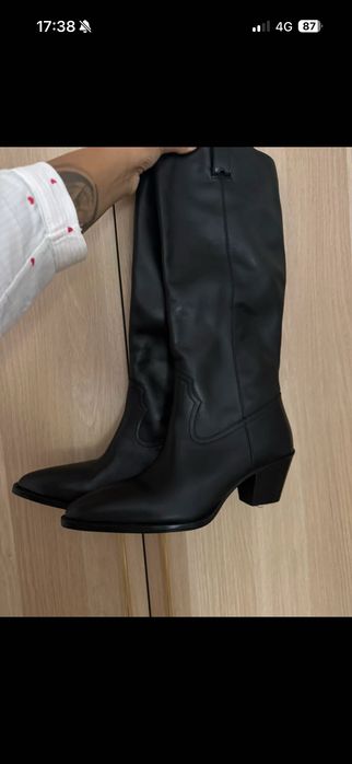 Botas Mango em pele