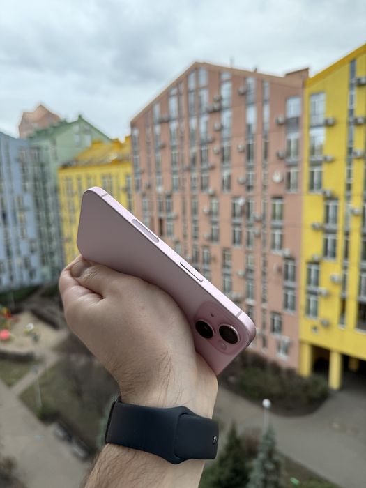 97% Аккум Идеал iPhone 15 128Gb Pink Neverlock Айфон