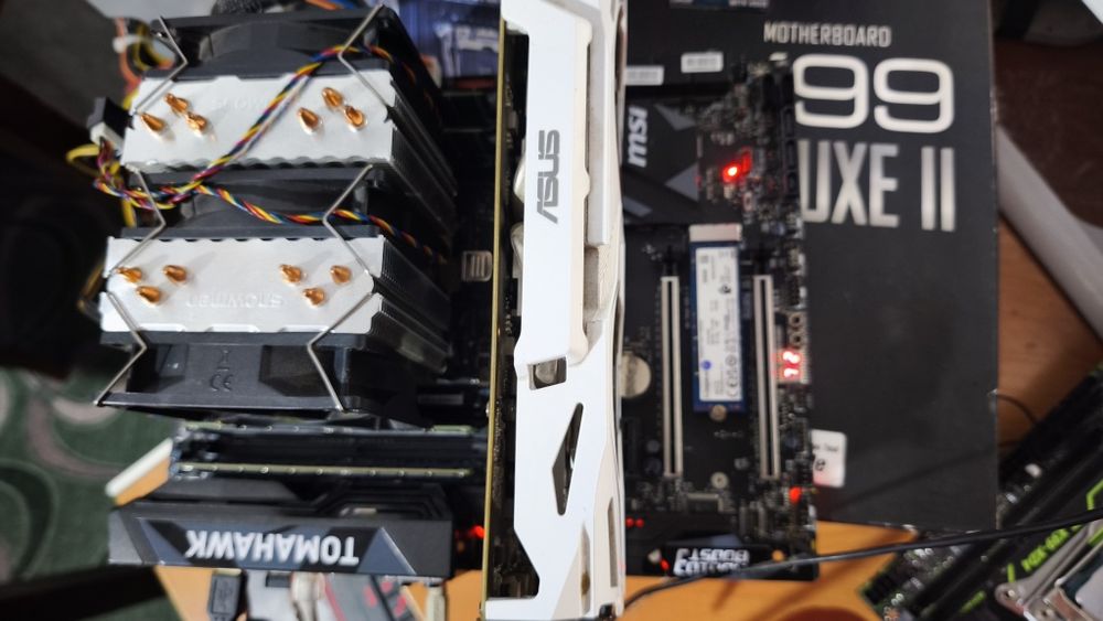 Msi x99 a tomahawk+ intel i7 5820k+ Ddr4 16 gb