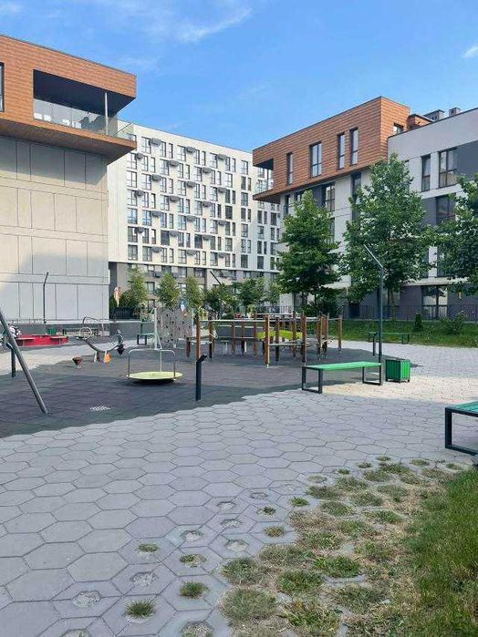 Продаж 1 кім кварт Кульпарківська Місто Трав