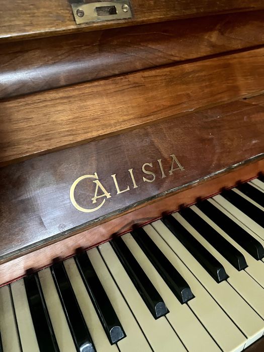 Pianino Calisia antyk