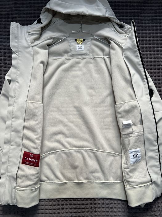 C.P. COMPANY (L) Shell-R Soft Shell Arm Lens Jacket мужская ветровка