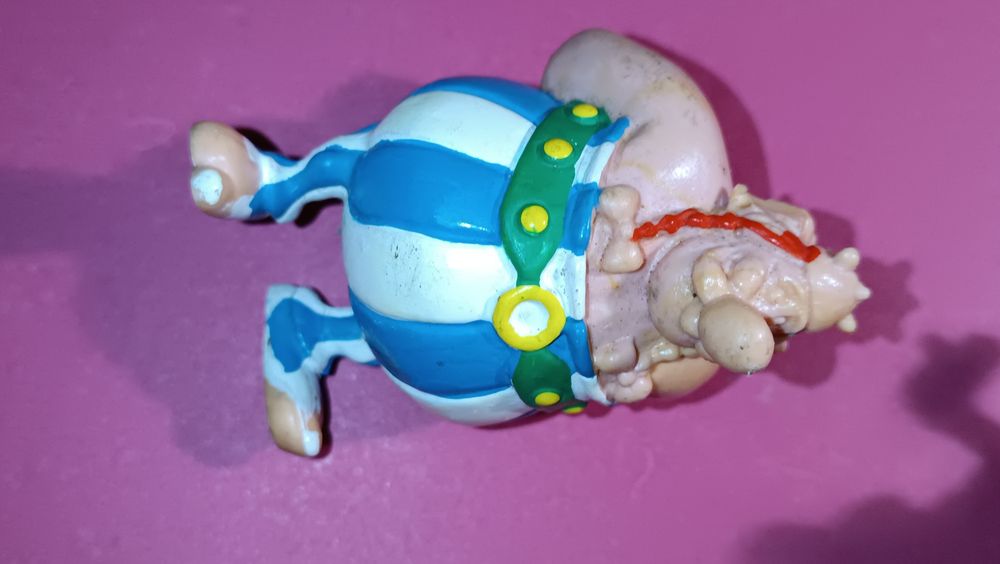 antigas figuras Astérix e Obelix da  uderzo fabricadas na Bélgica 1994