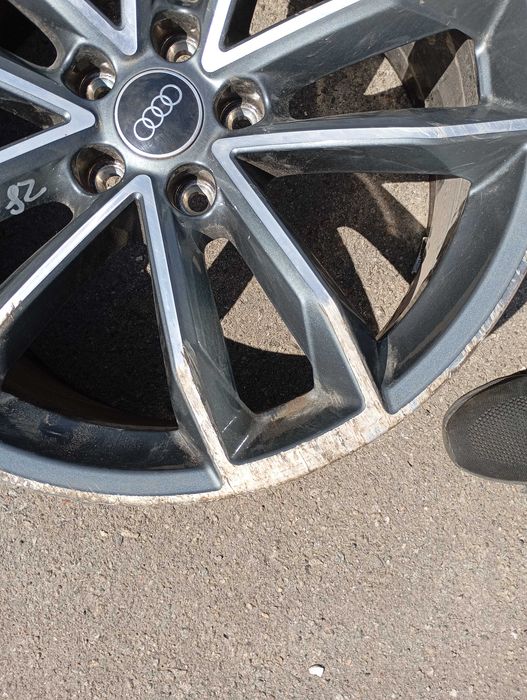 Продам оригинальные диски VAG \ Audi A5 \ R19
