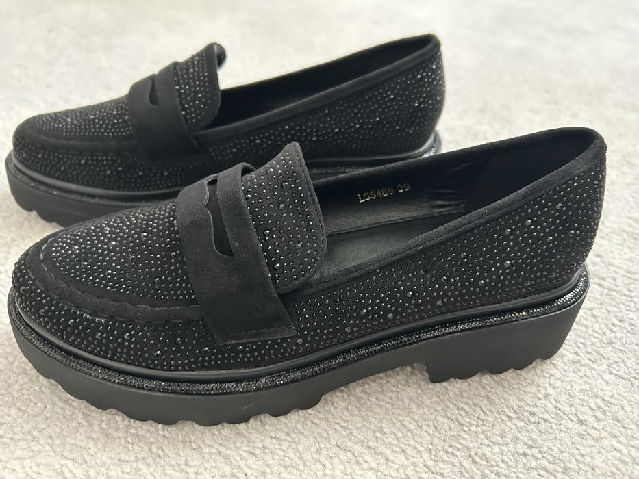 Półbuty damskie czarne