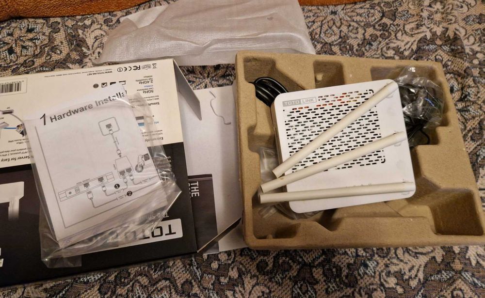 Роутер TOTO LINK  A1004 11AC 1GB гигабитный в идеальном состоянии