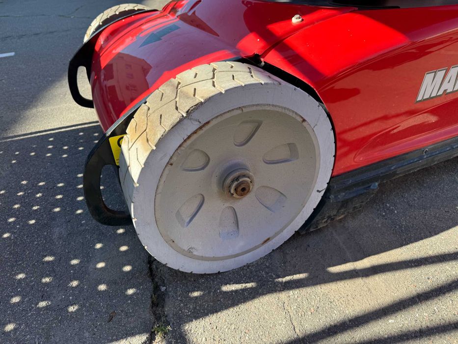 Вертикальний щогловий електричний підйомник MANITOU 100VJR 10 метрів