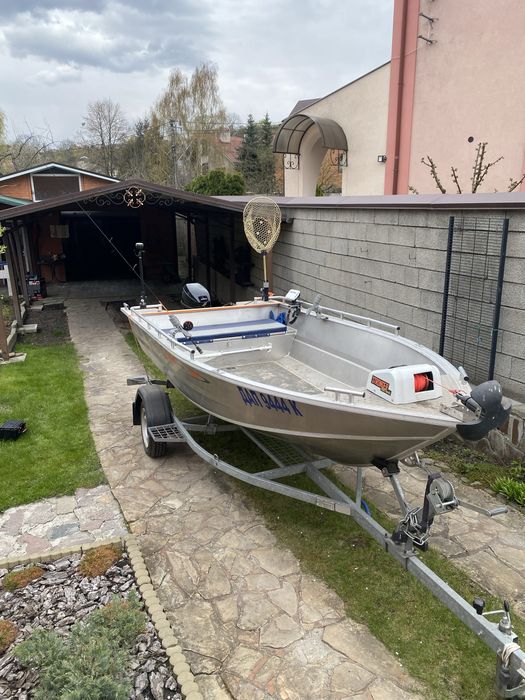 UMS  Tuna 410+лафет+лебідка+ехолот