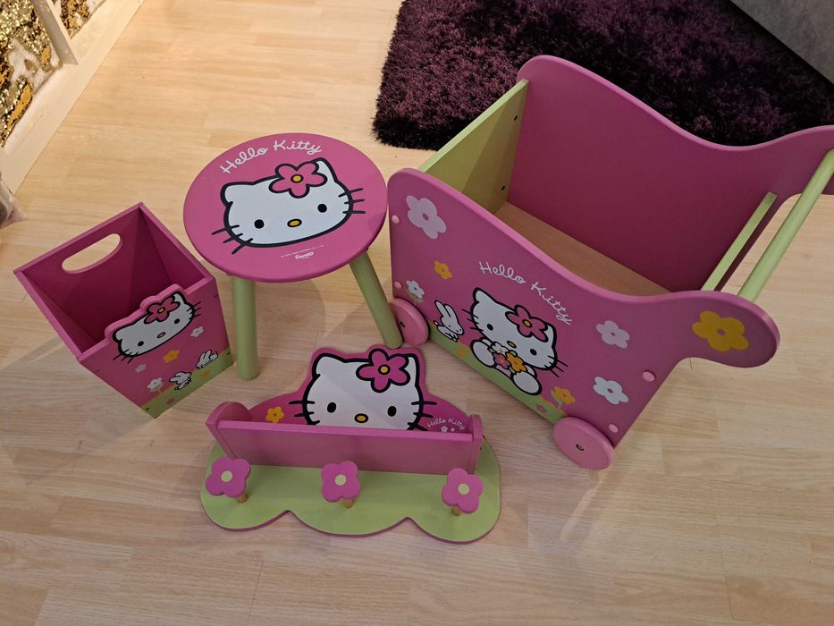 Mobiliario Hello Kitty