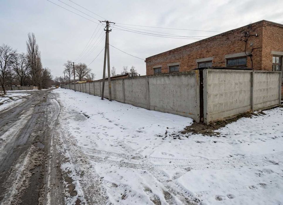 Комерційна нерухомість у Бахмачі: 1000+ кв.м для вашого успіху!
