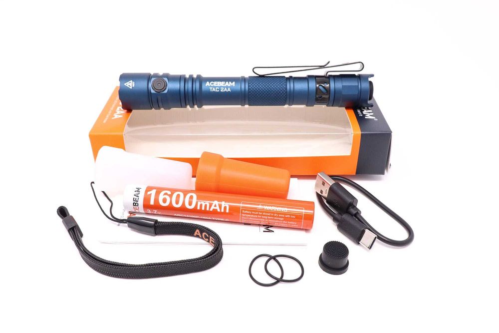 ACEBEAM TAC 2AA Ліхтар Тактичний (1600 Люмен 181 Метрів - USB-C)