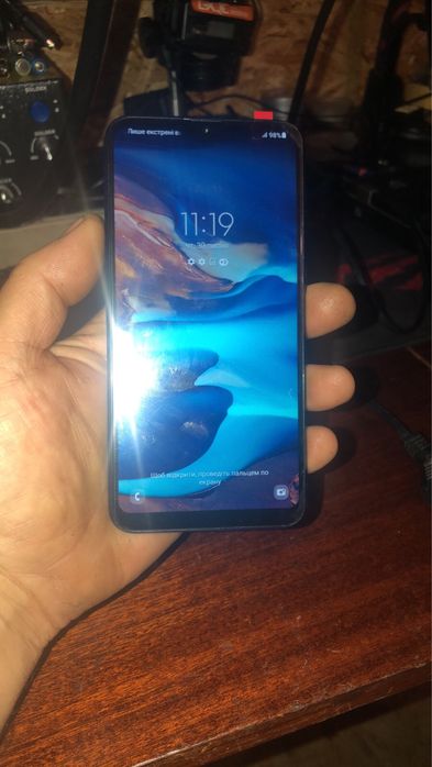 Samsung A10 був у користуванні.