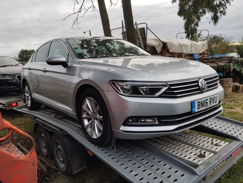 drzwi klapa lusterko grill lampa ćwiartka vw passat b8 kolor LA7W