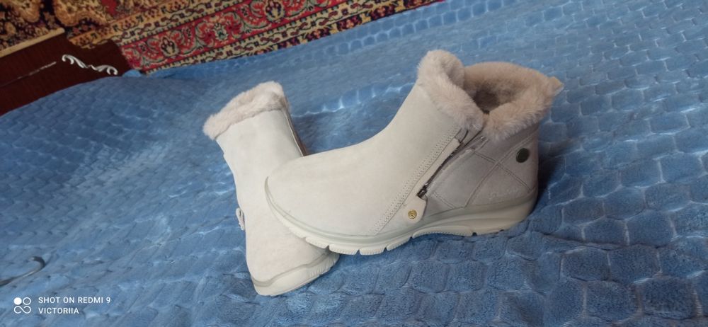 Жіночі угги Sketchers