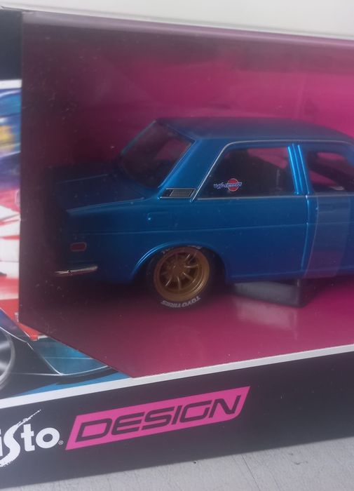 1971 Datsun 510 1:24
