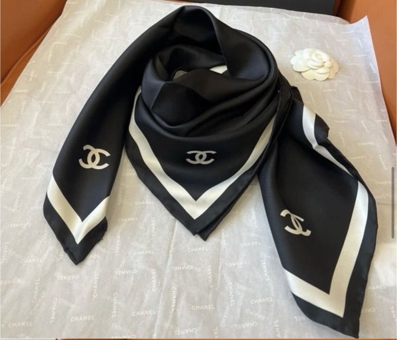 Хустка chanel (90*90)