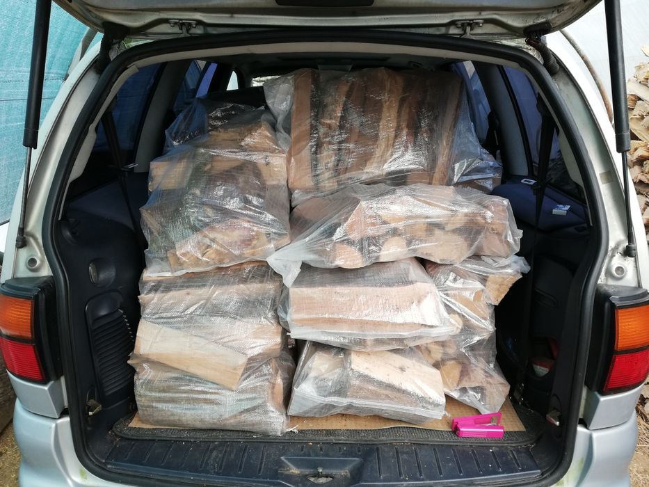 Lenha em saco para Salamandras, Recuperador ou fogão de lenha