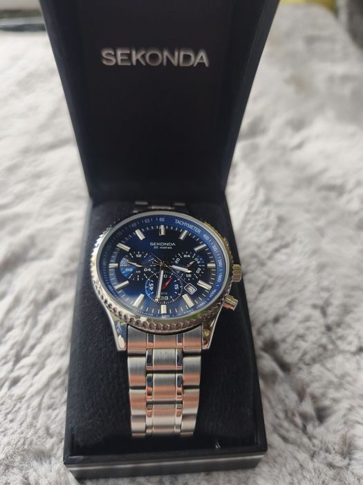 zegarek sekonda w Twojej okolicy? Sprawdź kategorię Moda