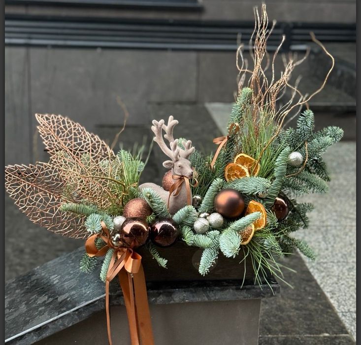 Роблю новорічні композиції різного діаметру та дизайну ! Замовляйте!