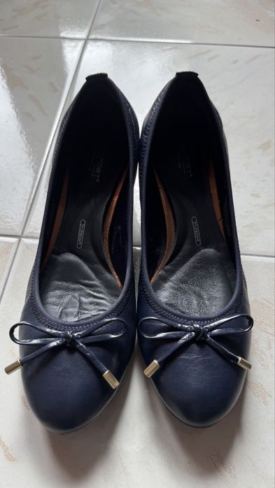 Sapatos Rockport Total Motion – Pele, Tamanho 35,5 (5.5M)
