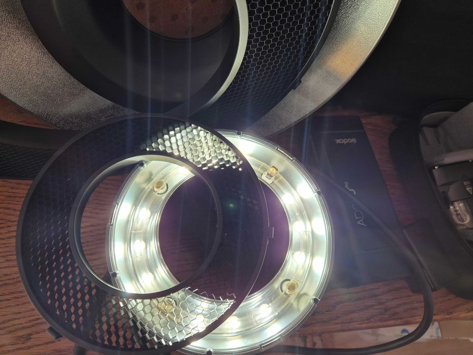Lampa błyskowa Godox AD200Pro TTL + akcesoria