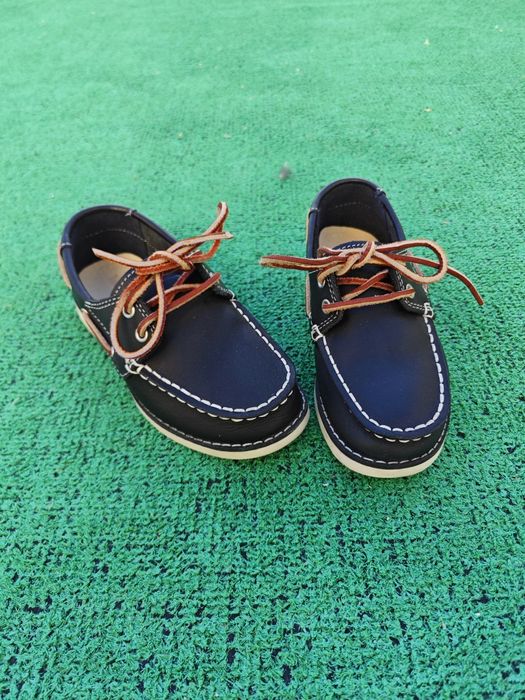 Sapato de vela Timberland em couro azul marinho tam 28