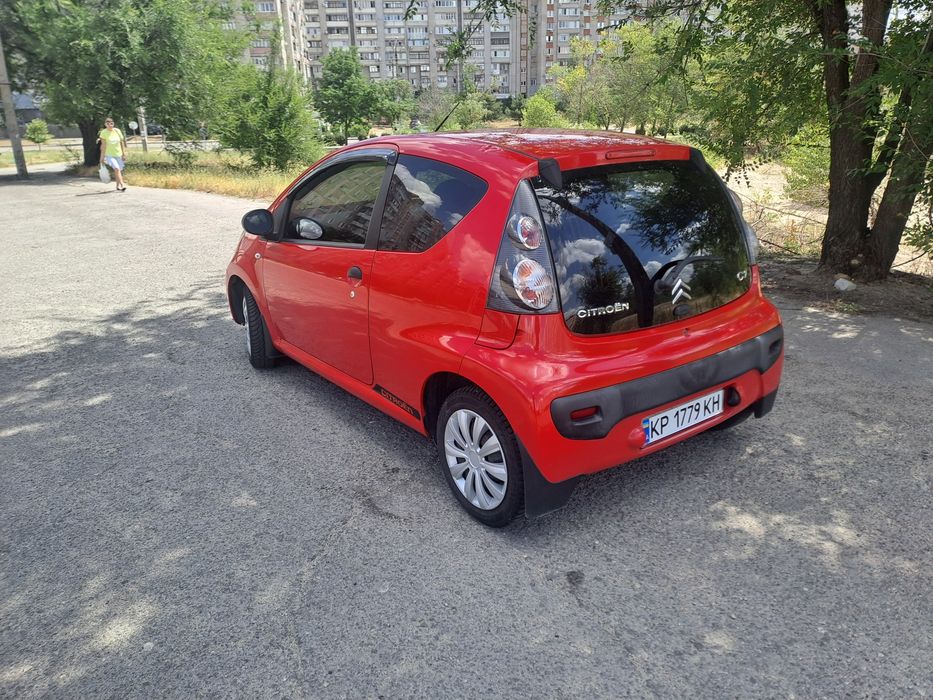 Продам Citroen C1