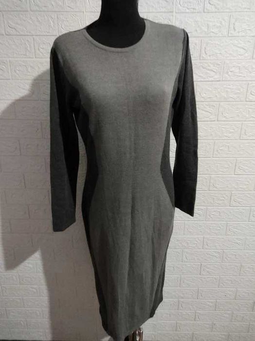 Sukienka szara długa rozmiar L cena 28 zł