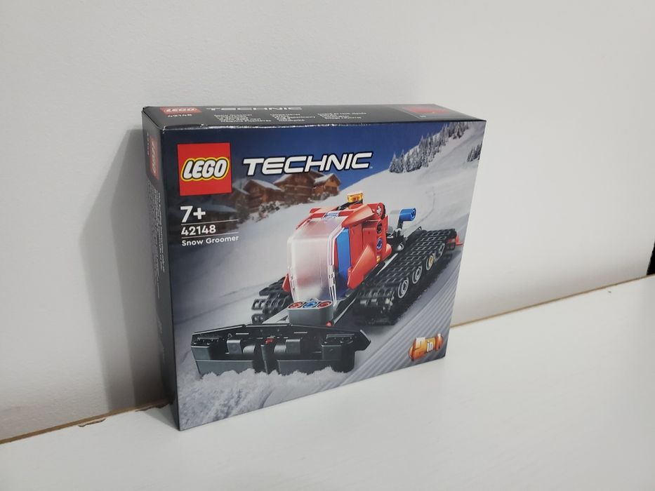 Lego Technic 42148 Snow Groomer Ratrak