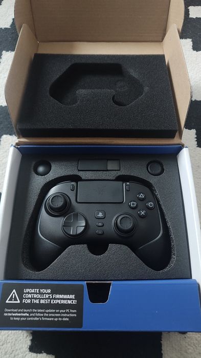 Gamepad  Razer Wolverine V2 Pro PS4 PS5 PC wireless