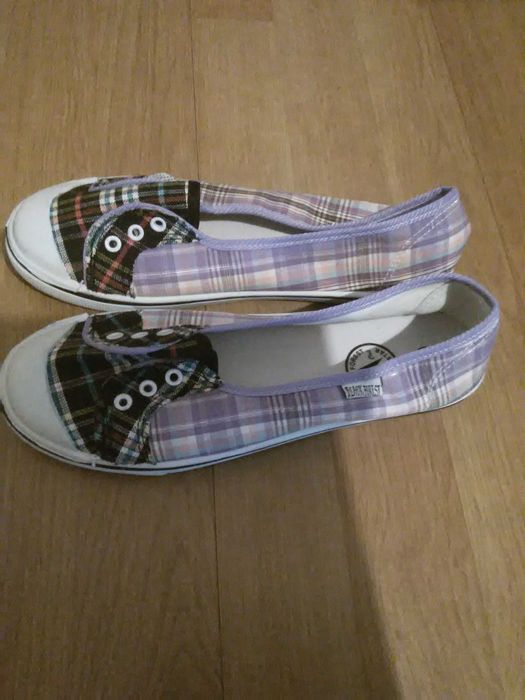 Nowe trampki tenisówki wsuwane