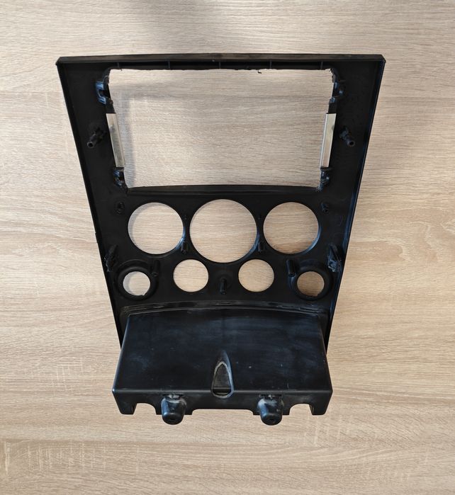 Центральна панель ford connect 2002