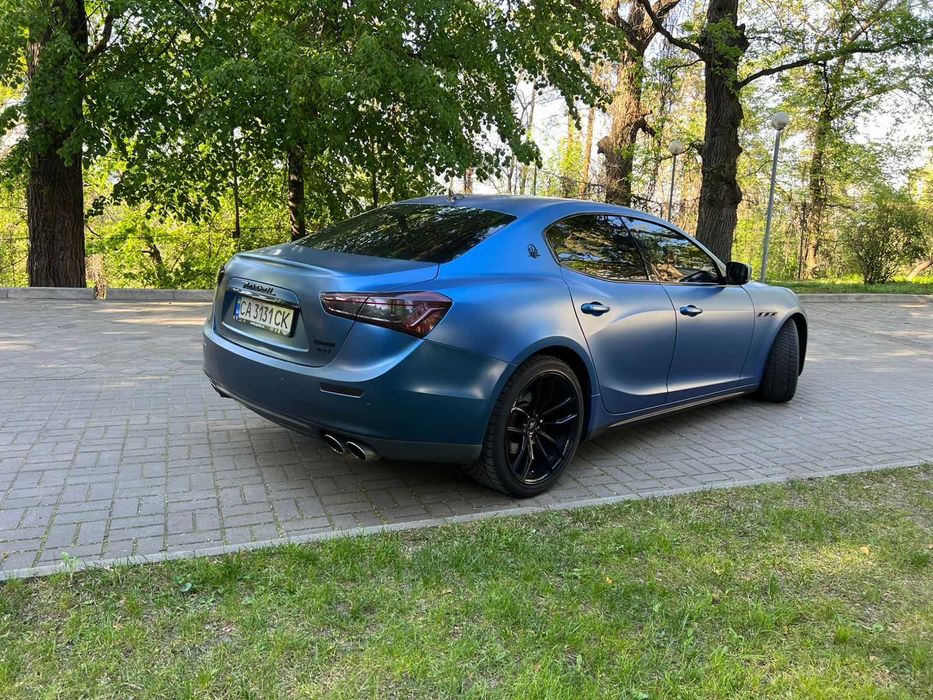 Продам Maserati Ghibli.