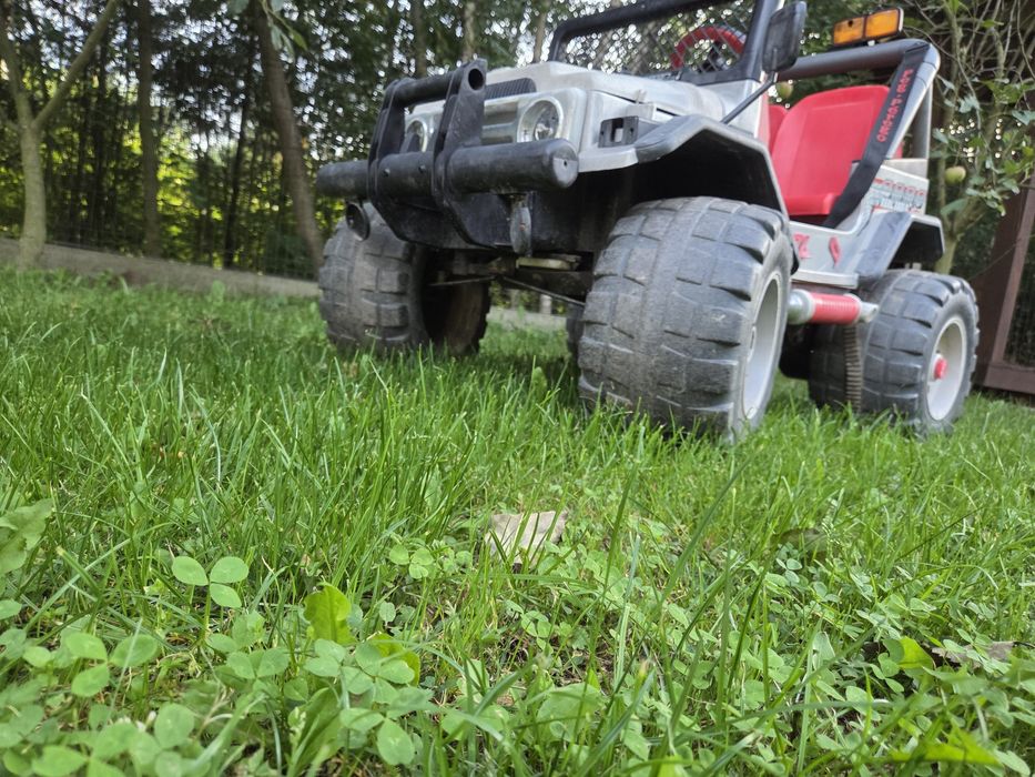 Peg perego Jeep na akumulator
