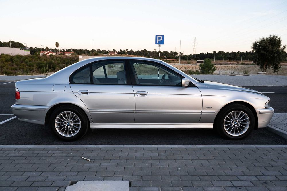 BMW Série 5 e39 530i