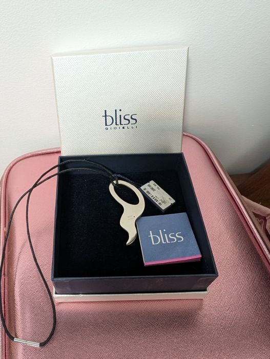 Кулон підвіска bliss з діамантом