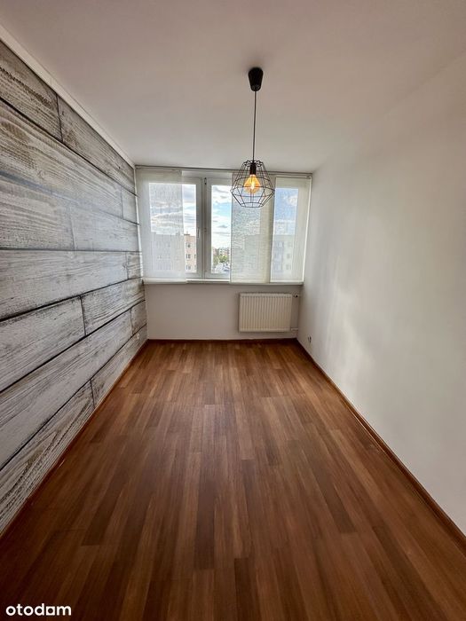 Mieszkanie 3 pokojowe z balkonem i miejscem postojowym.
