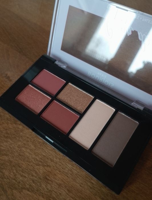 Cienie do powiek Bourjois Paris nowe
