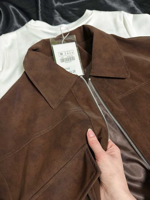 Куртка бомбер під замшу