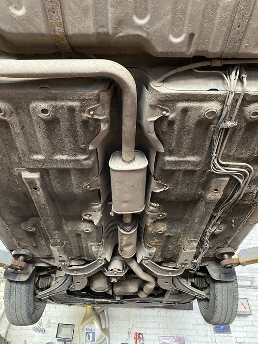 Дэу Нубира 2003 год