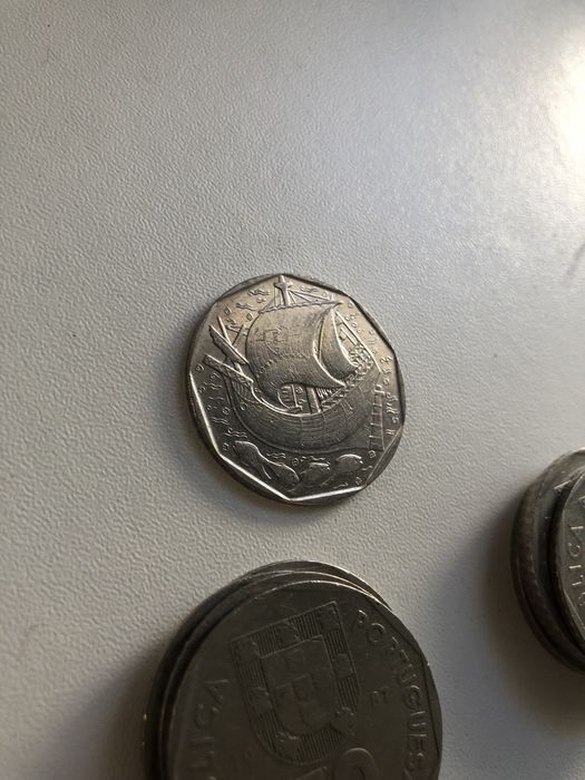 35 Moedas 50 escudos