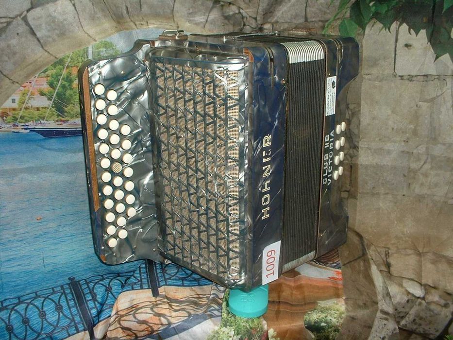 Concertina para venda N, 1009