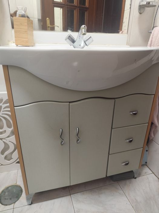 Venda de móvel de wc