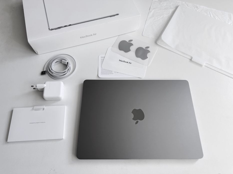 Apple MacBook Air 15" M2 Space Gray 2023 (MQKP3)