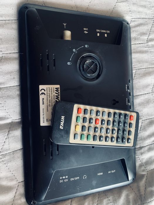 Telewizor samochodowy