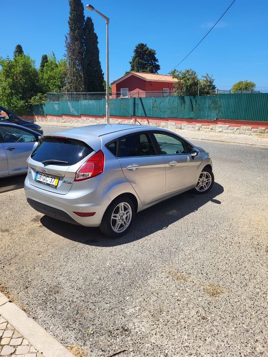 Ford Fiesta — fotografia 3