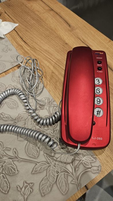 Telefon stacjonarny Dartel