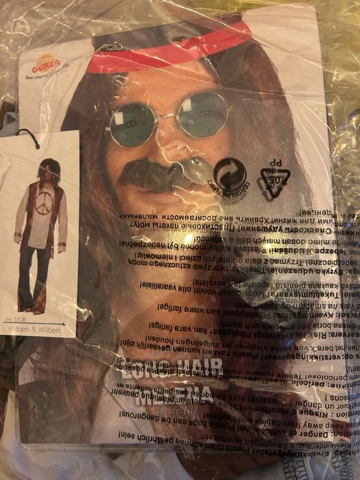 Przebrwnie hippy